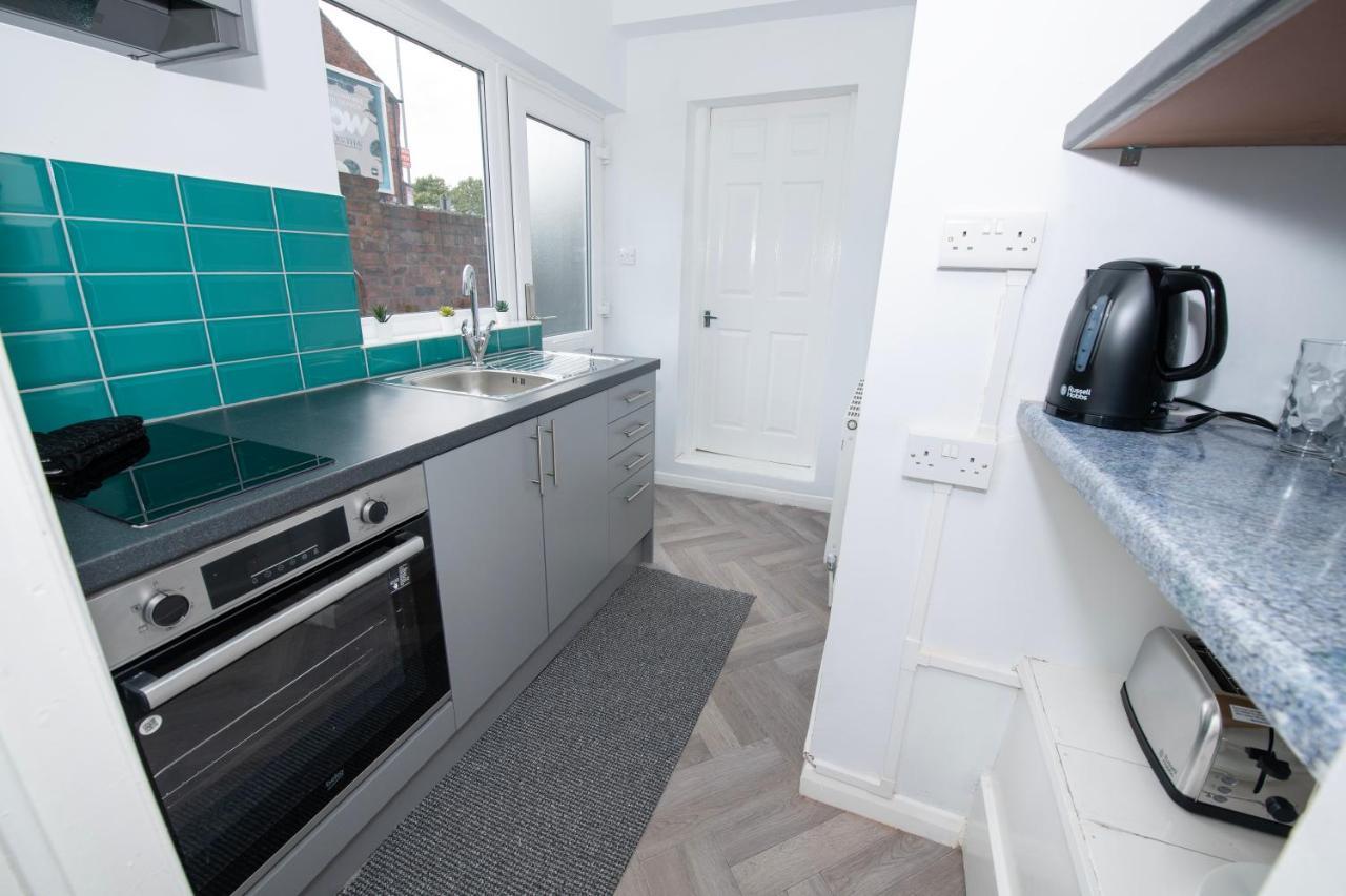 Versatile Cozy & Spacious Comfort Hull Apartments Kingston upon Hull ภายนอก รูปภาพ