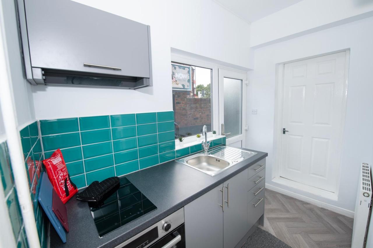 Versatile Cozy & Spacious Comfort Hull Apartments Kingston upon Hull ภายนอก รูปภาพ