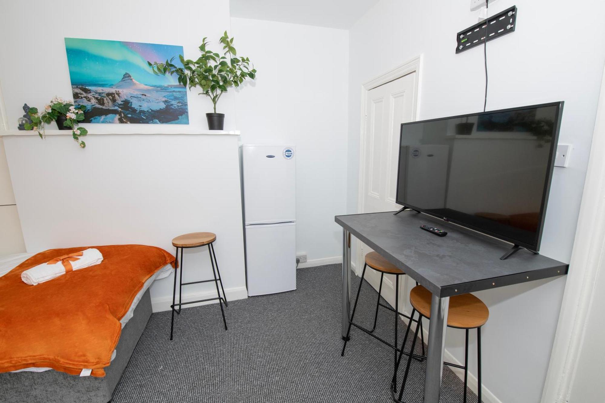 Versatile Cozy & Spacious Comfort Hull Apartments Kingston upon Hull ภายนอก รูปภาพ