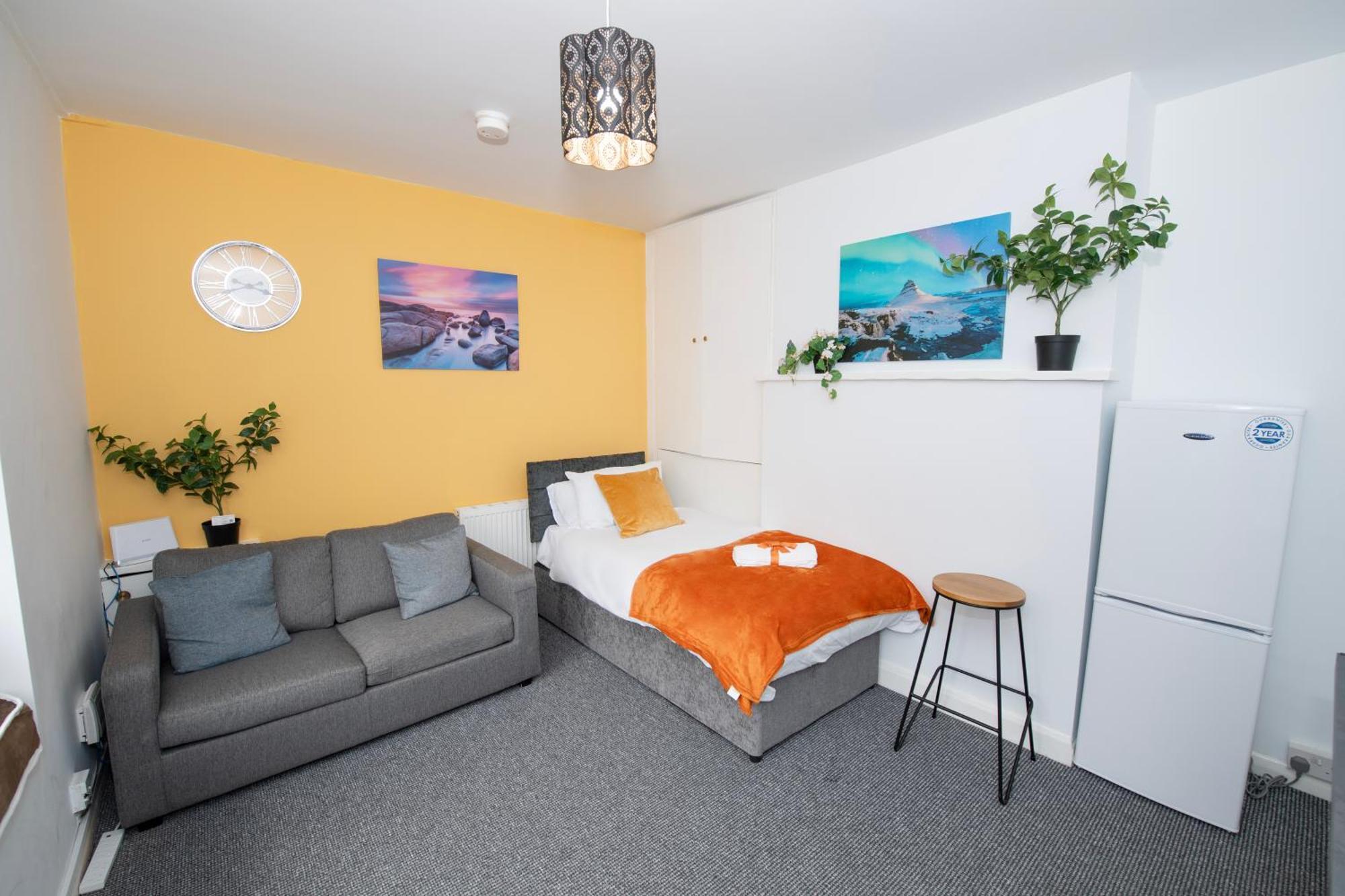 Versatile Cozy & Spacious Comfort Hull Apartments Kingston upon Hull ภายนอก รูปภาพ