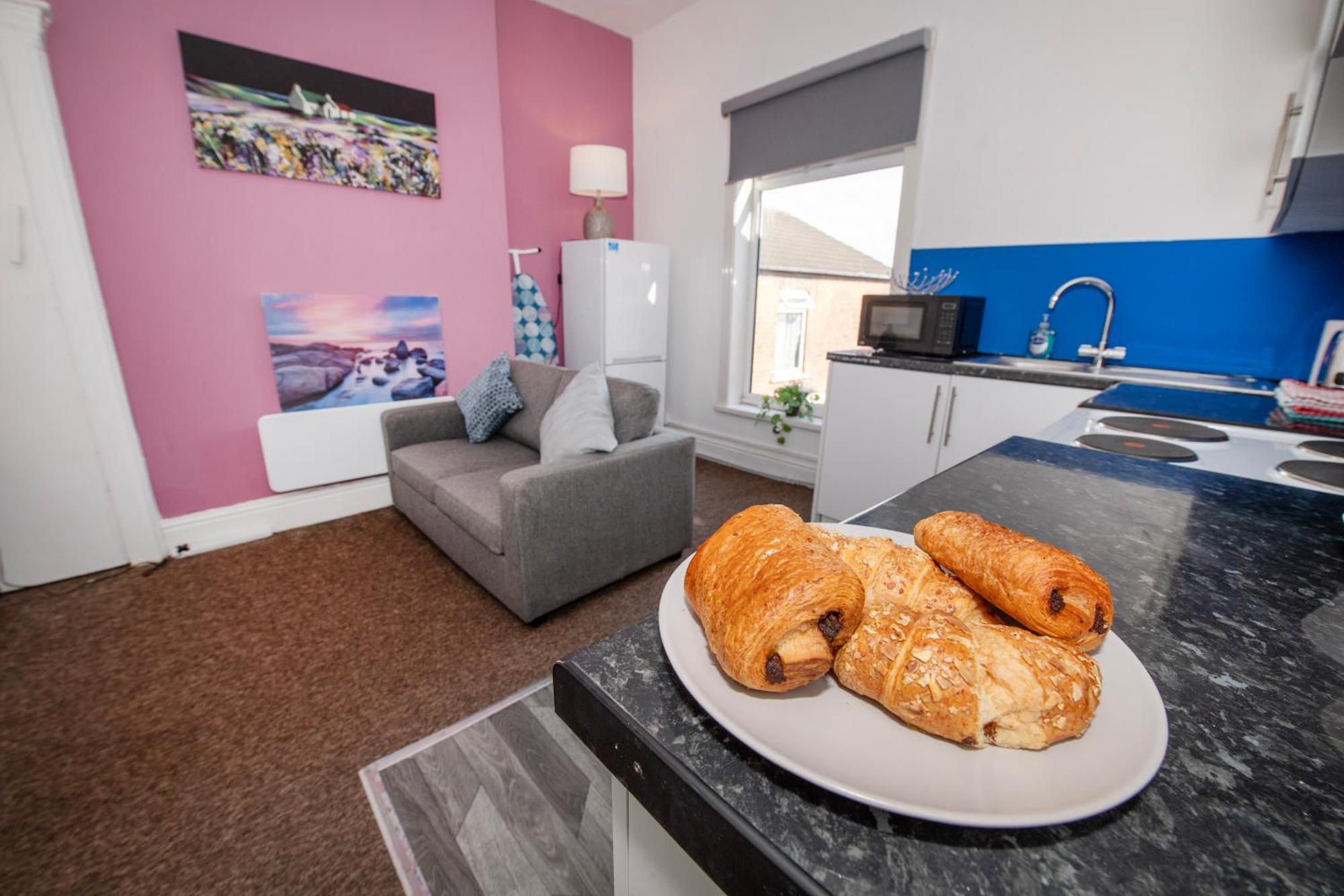 Versatile Cozy & Spacious Comfort Hull Apartments Kingston upon Hull ภายนอก รูปภาพ