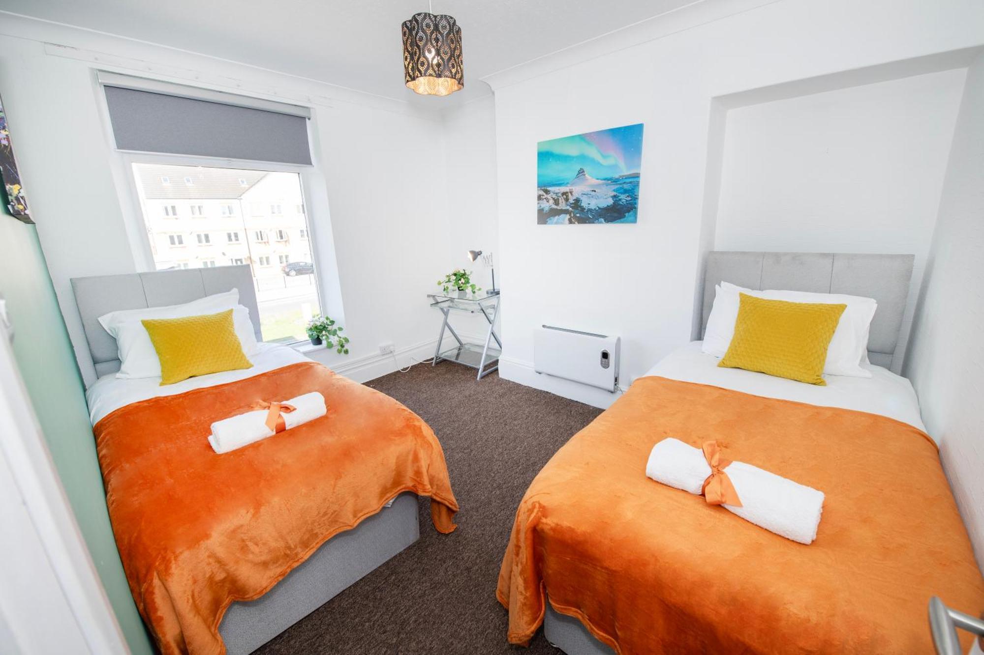 Versatile Cozy & Spacious Comfort Hull Apartments Kingston upon Hull ภายนอก รูปภาพ